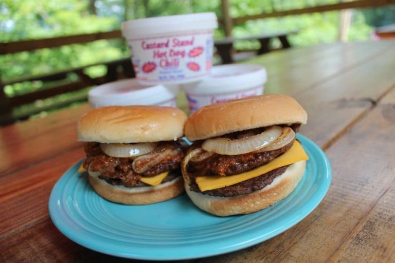 Elvins Chili Burger